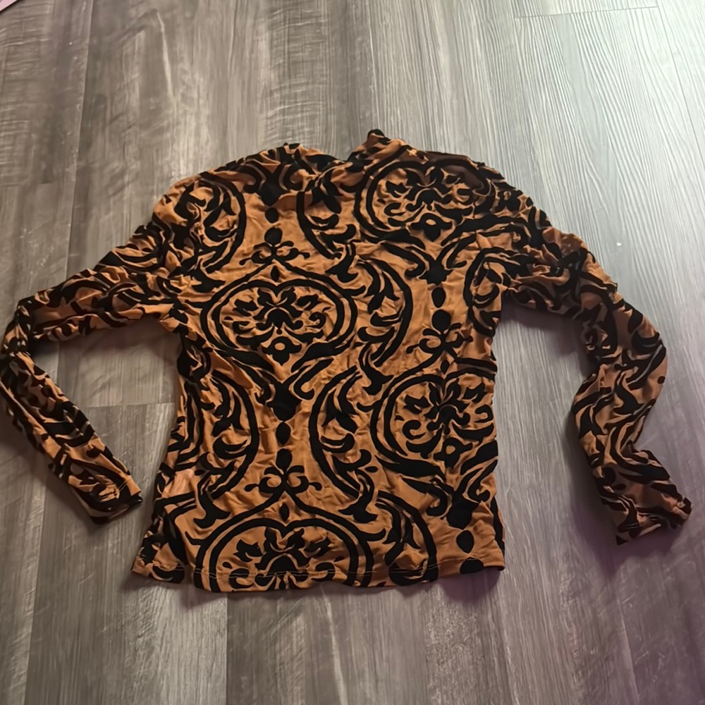 Chico's Brown and Black Long Sleeve Top